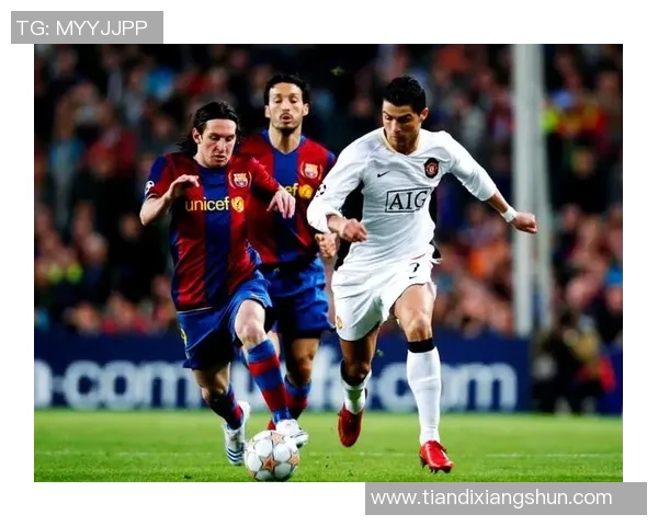 回顾足球传奇岁月的怀旧明星图片集锦与经典瞬间分享